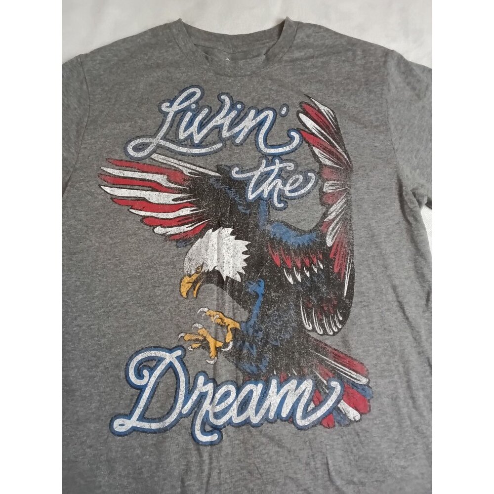 Celebrate Patriotic Livin The Dream T-Shirt Large Eagle American Flag
